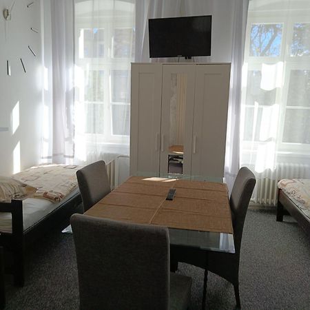 Hotel Polonia Намислув Екстер'єр фото