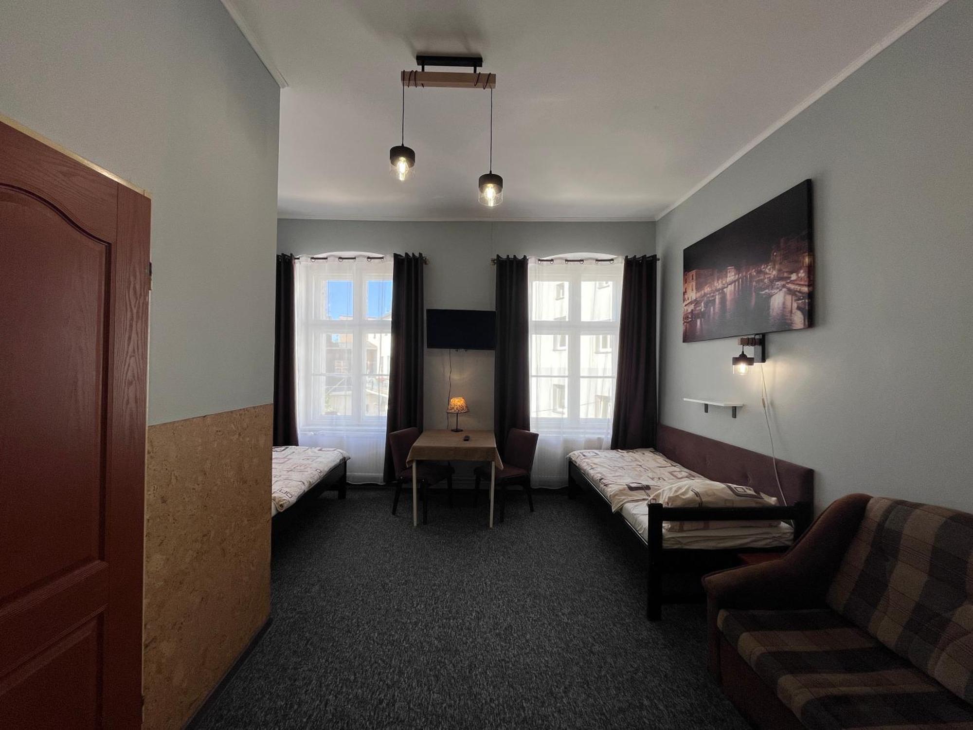 Hotel Polonia Намислув Екстер'єр фото