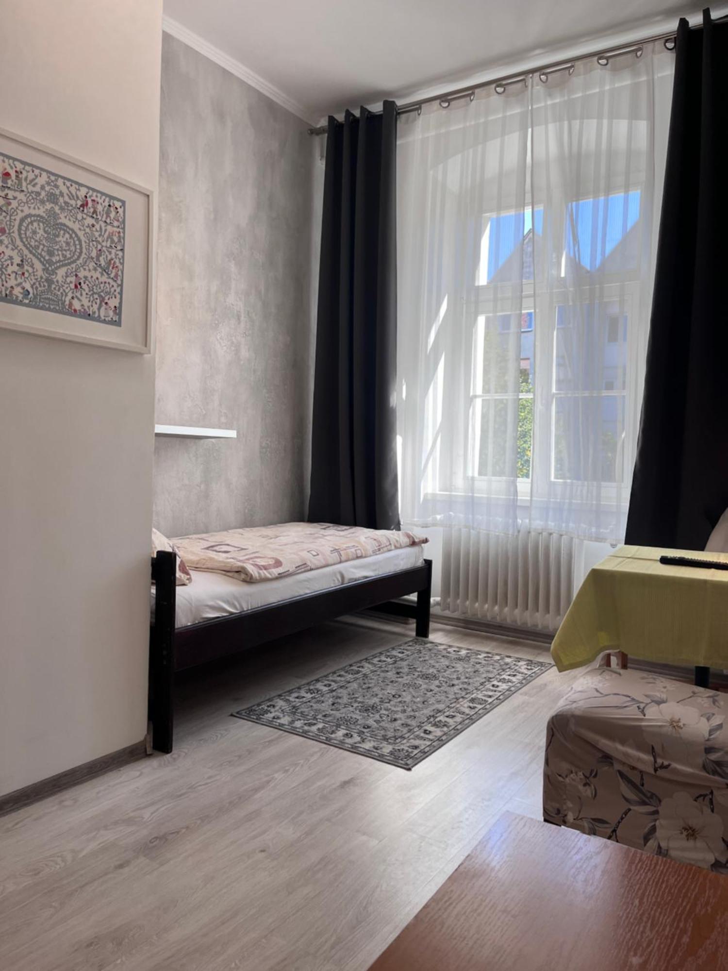 Hotel Polonia Намислув Екстер'єр фото