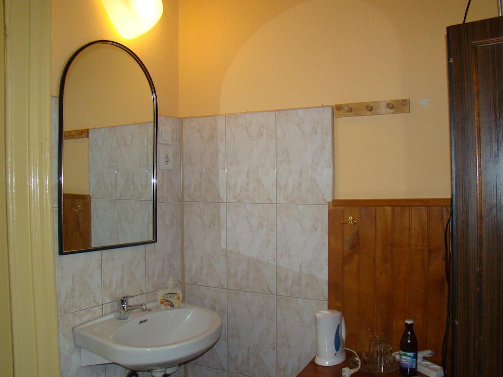 Hotel Polonia Намислув Номер фото