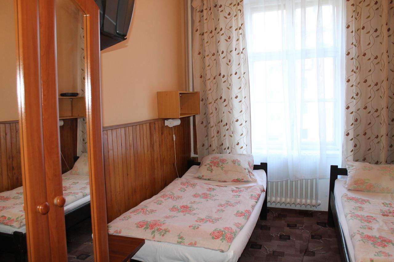 Hotel Polonia Намислув Екстер'єр фото